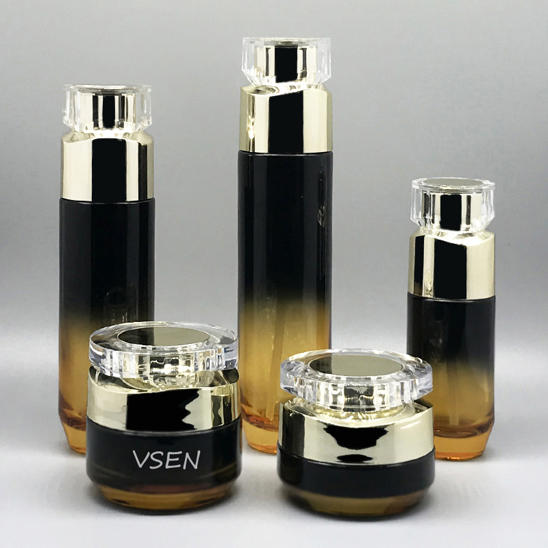 心悦九游会·J9 - 官方网站|真人游戏第一品牌黑色 馨悦化妆品套装瓶 120ml精(图4)